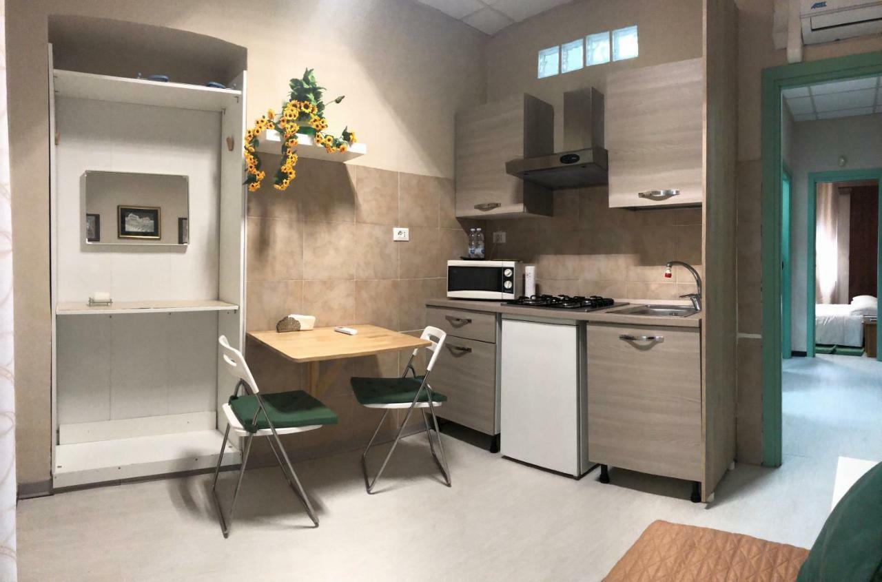 Alloggio Lancia Apartment ตูริน ภายนอก รูปภาพ
